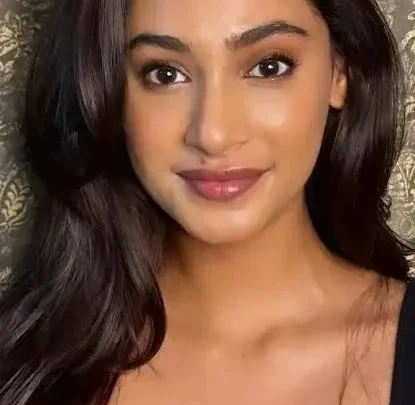 Anukreethy Vas Biography: Awards, Ethnicity, Age, Movies, Net Worth, Boyfriend, Height, Parents, Instagram