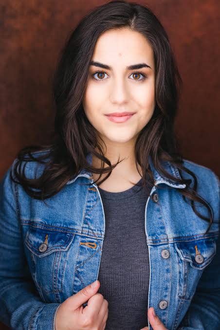 Ariana Nicole George - Biography