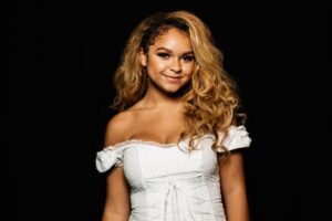 Rachel Crow
