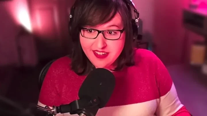 Penny Parker (voice actress) Bio: Boyfriend, Net Worth, Age, Movies, Height, YouTube, Parents, Songs, Ethnicity