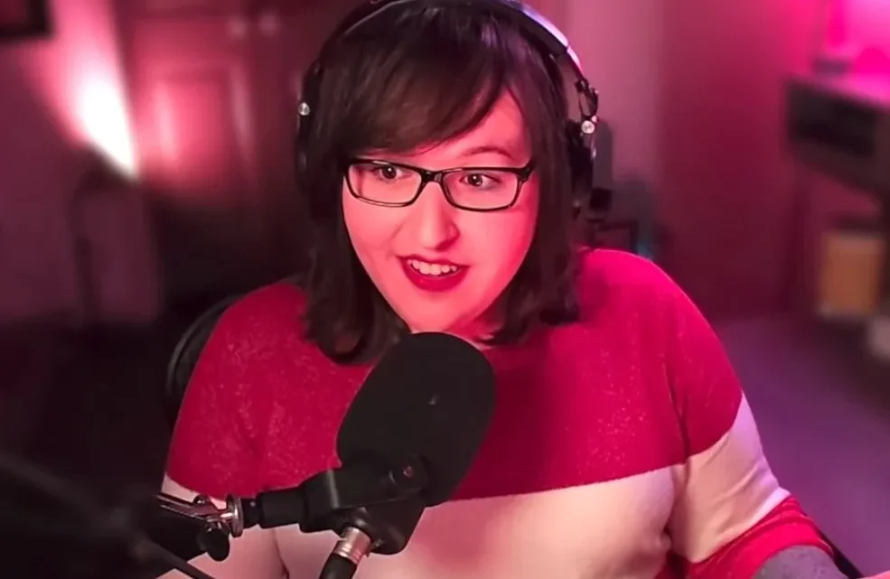 Penny Parker (voice actress) Bio: Boyfriend, Net Worth, Age, Movies, Height, YouTube, Parents, Songs, Ethnicity
