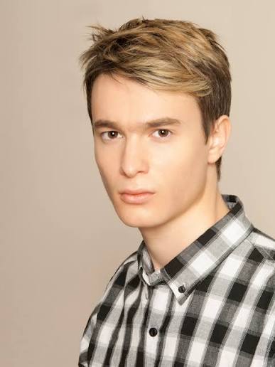 Alberto Fabbretti Biography: Movies, Height, Net Worth, Age, Girlfriend, Ethnicity, Parents, Instagram
