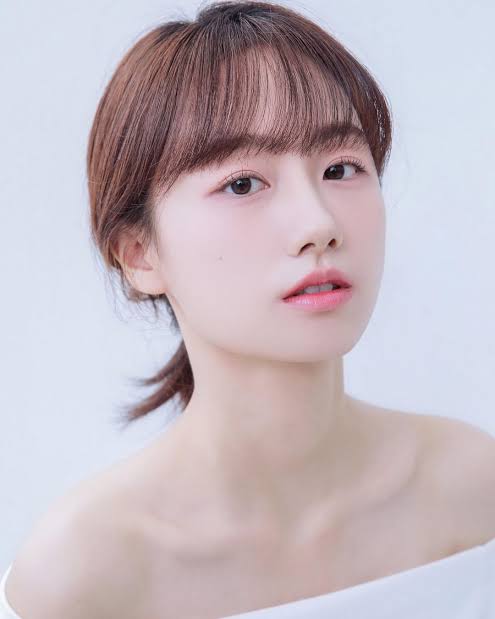 Yoon Sang-jeong - Biography
