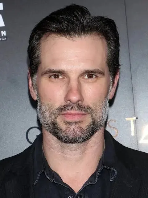 Austin Peck Biography: Height, Ethnicity, Net Worth, Wife, Movies, Age, Children, Awards
