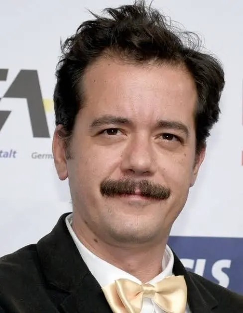 Efthimis Filippou Biography: Height, Age, Ethnicity, Net Worth, Awards, Books, Wife