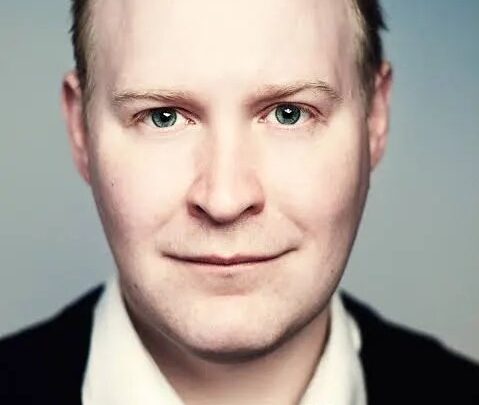 Henrik Dorsin Biography: Net Worth, Height, Ethnicity, Wife, Age, Awards, Parents, Religion