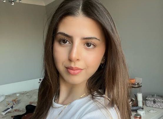 Zeynep Selimoğlu Biography: Family, Net Worth, TV Shows, Age, Parents, Height, Awards, Boyfriend, Instagram