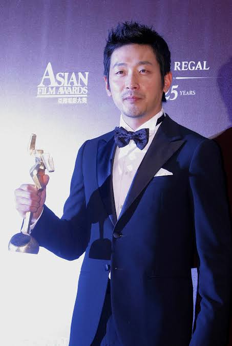 Ha Jung-woo - Biography