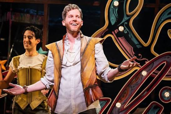Stark Sands - Biography