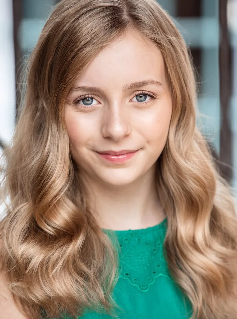 Kiersten Kay - Biography