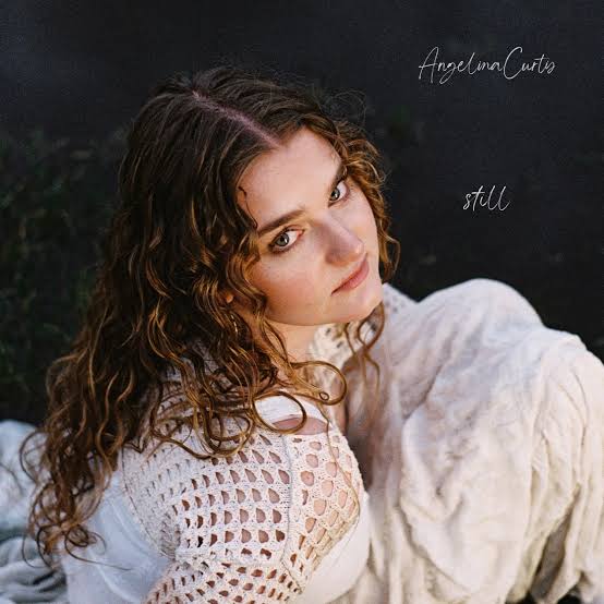 Angelina Curtis Biography: Boyfriend, Net Worth, Age, Songs, Albums, Parents, Height, Instagram, Awards, Concerts