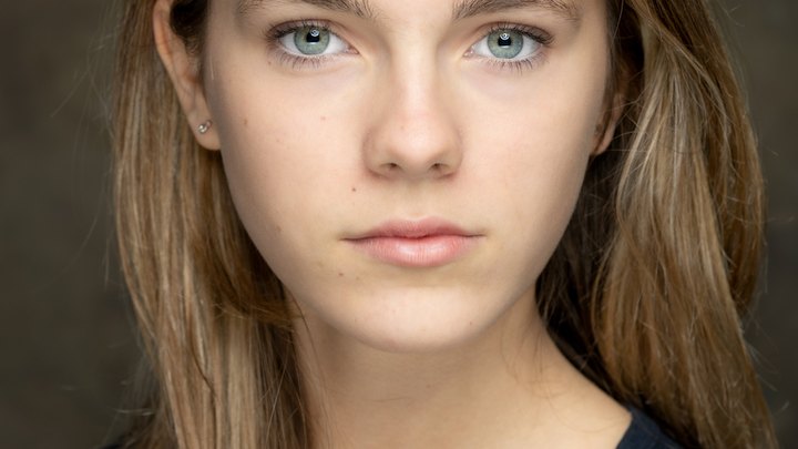 Lila Prideaux Biography: Age, Boyfriend, Height, Net Worth, Girlfriend, Movies, TV Shows, Instagram, Ethnicity