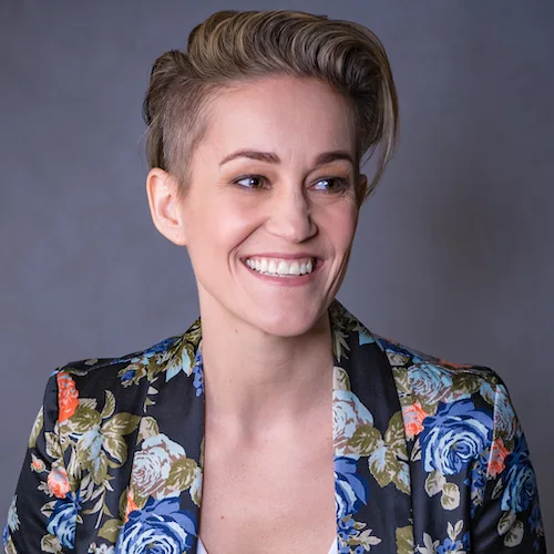 Luvia Petersen Biography: Wife, Age, Movies & TV Shows, Height, Net Worth, Business, Awards, Instagram
