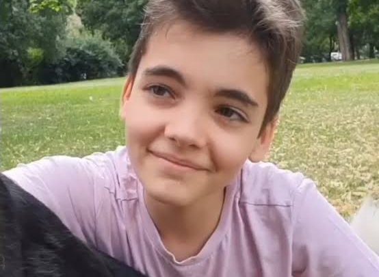 Anton Kottas Biography: Songs, Age, Parents, Height, Net Worth, Movies, Wife, Concerts