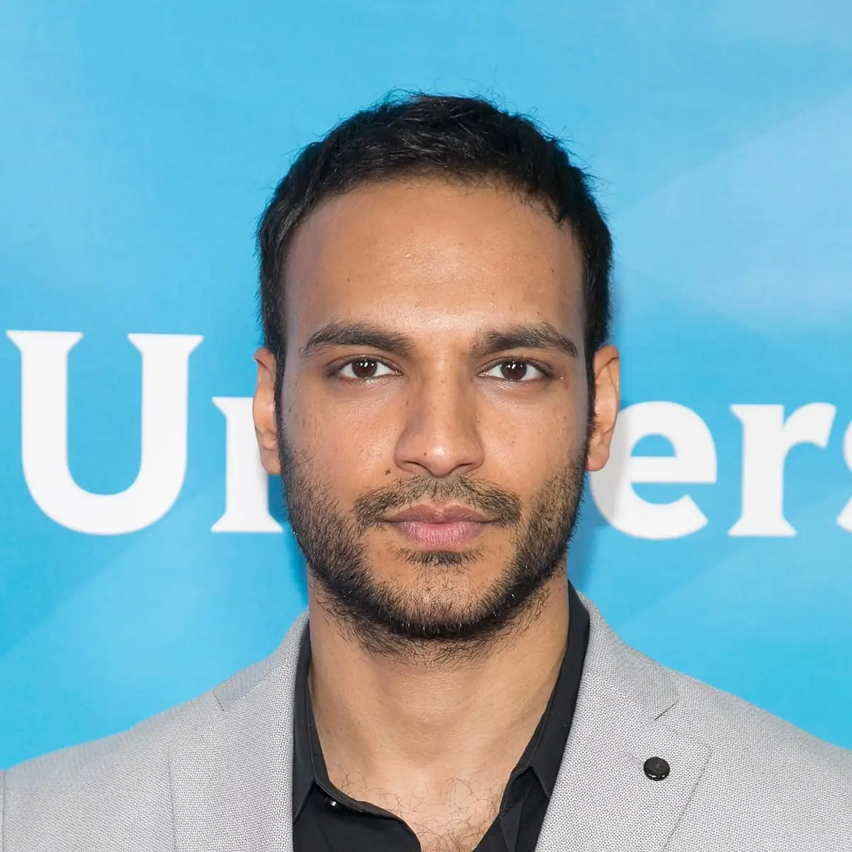 Arjun Gupta - Biography