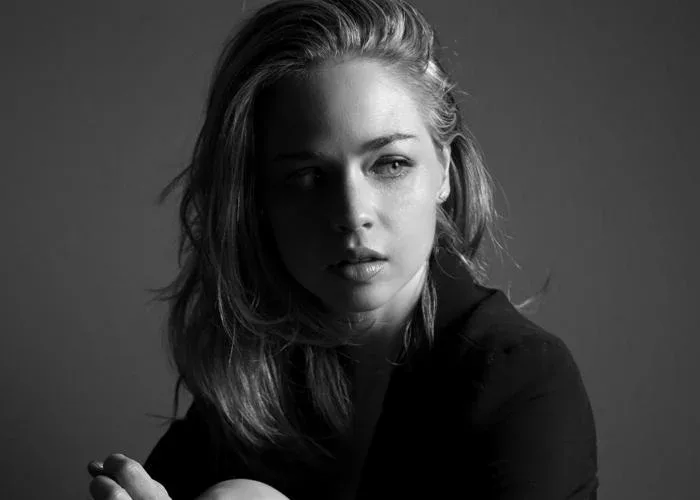 Aimée Spring Fortier Biography: Net Worth, Nationality, Age, Spouse, Parents, Height, Movies, Instagram