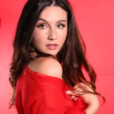Olivia DeLaurentis Biography: Instagram, Parents, Net Worth, Age, Movie, Husband, Siblings