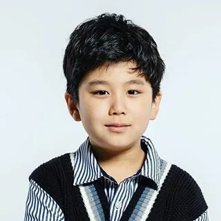 Lee Ro-woon - Biography