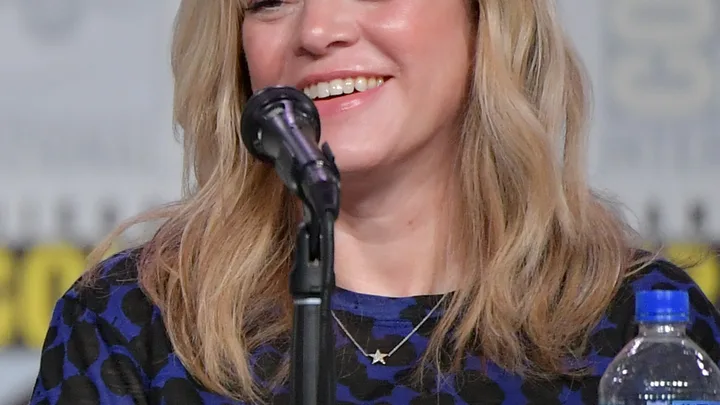 Stephanie Savage Biography: Siblings, Net Worth, Family, Age, Parents, Height, Movie