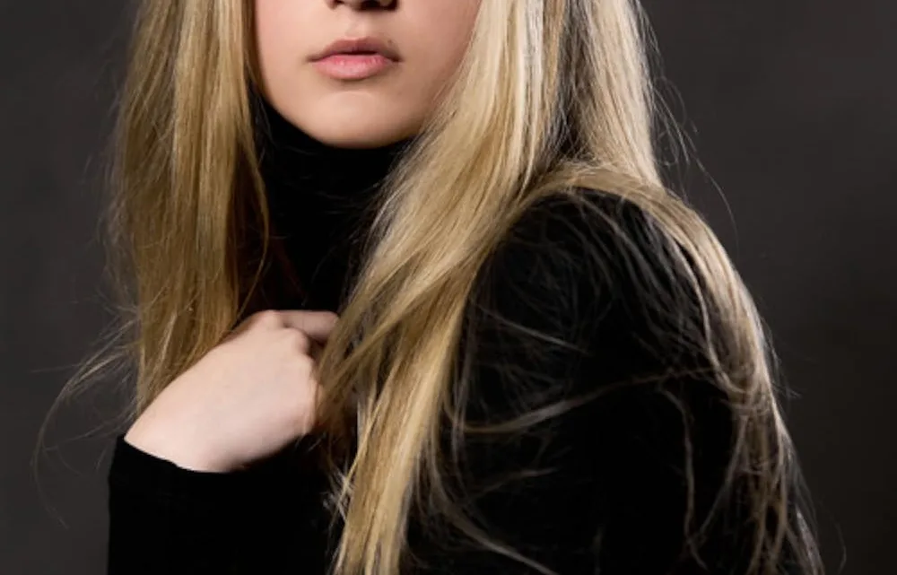 Daniella Devaney Biography: Boyfriend, Age, Siblings, Net Worth, Parents, Height, Movies