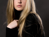 Daniella Devaney Biography: Boyfriend, Age, Siblings, Net Worth, Parents, Height, Movies