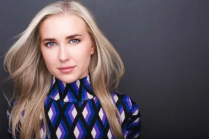 Ellen Marlow - Biography