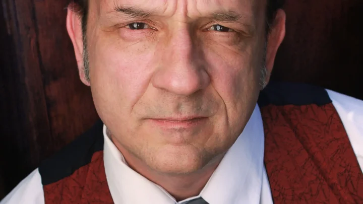 David Yow Biography: Age, Height, Net Worth, Siblings, Bands, Movies, Controversy