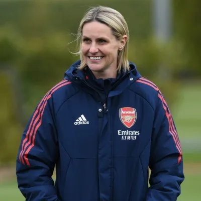 Kelly Smith - Biography