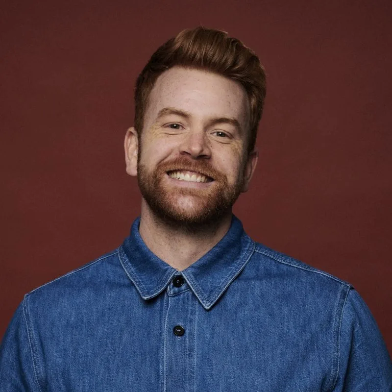 Nic Sampson - Biography