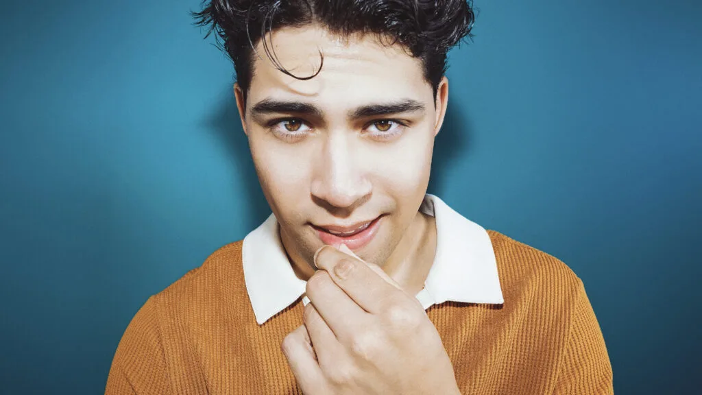 Niko Guardado Biography: Net Worth, Movies, Girlfriend, Age, Instagram, Siblings, Height