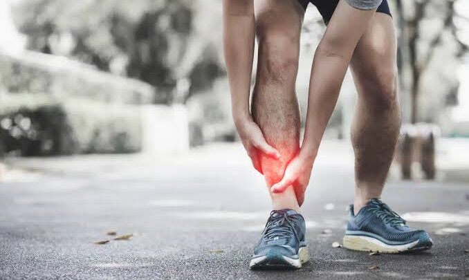 Running Injuries That Are Almost Entirely Caused by Footwear Choices