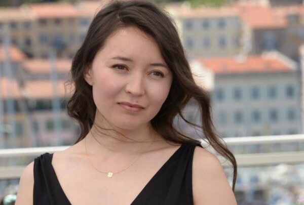 Samal Yeslyamova Biography: Religion, Parents, Height, Age, Net Worth, Siblings, Ethnicity, Films, TV Series, Husband