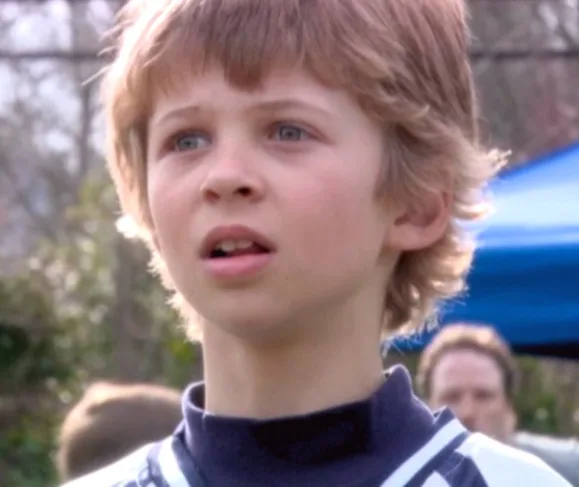 Spencer Achtymichuk - Biography