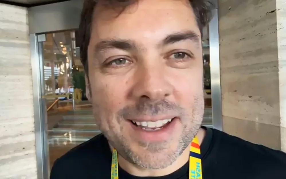 Damián Romay Biography: Spouse, Age, Net Worth, Height, Parents, Movies