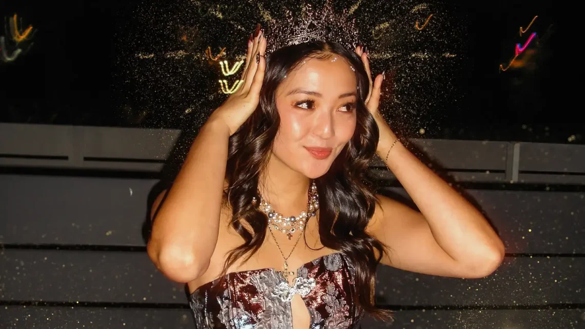 Chelsea Zhang Biography: Films, Boyfriend, Religion, Parents, Height, Age, Net Worth, Siblings, Ethnicity