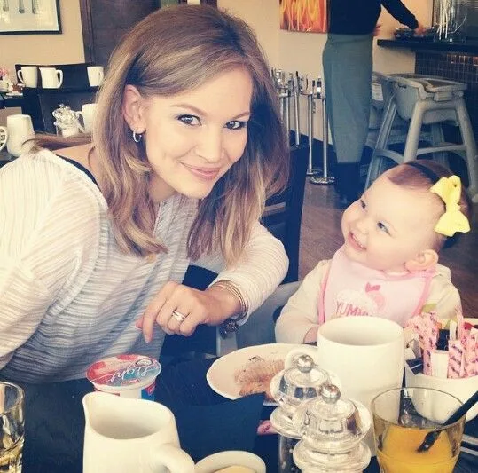 Emilia Saccone-Joly Biography: Age, Boyfriend, Net Worth, YouTube, Siblings, Height, Parents