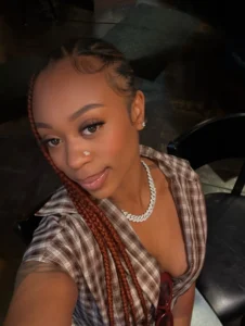 Dee Dee Davis