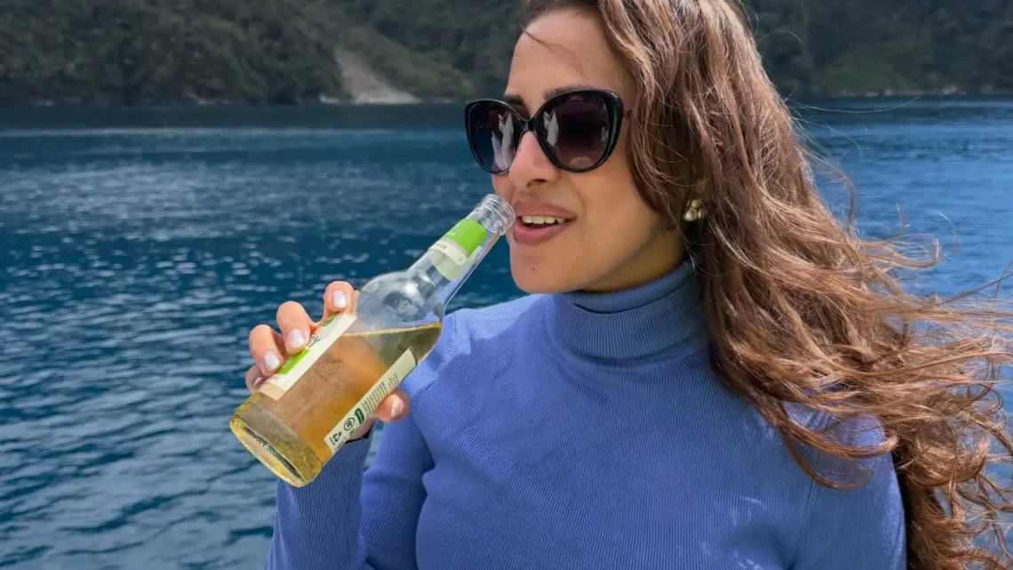Diksha Juneja Biography: Movies, Pictures, Net Worth, Siblings, Religion, Parents, Height, Age, Boyfriend