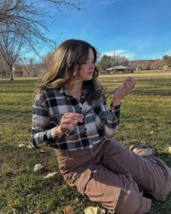 Evee Bennett - Biography
