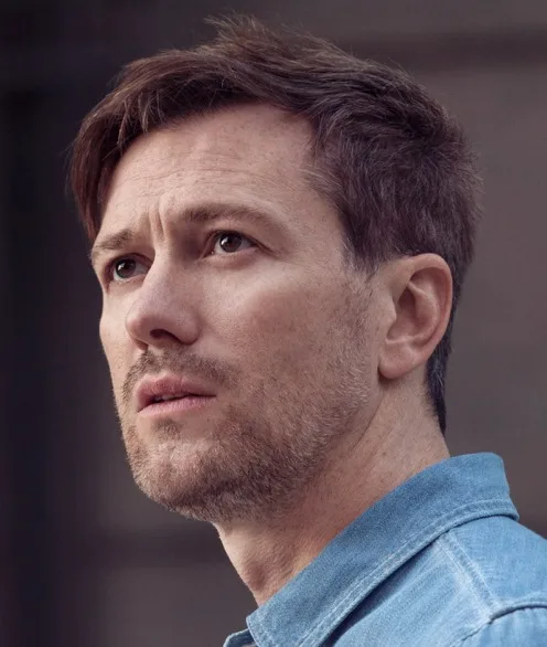 Kyle Newman Biography: Wife, Age, Kids, Height, Net Worth, Parents, Movies, Books