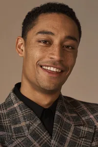 Loyle Carner - Biography