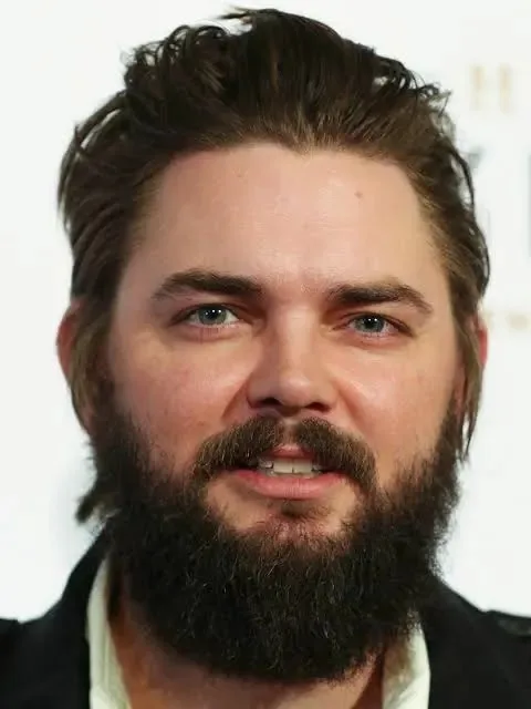 Nick Thune Biography: Height, Net Worth, Movies, Ex-Wife, Age, Parents, Ethnicity, Songs, Awards