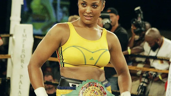 Laila Ali Biography: Net Worth, Parents, Siblings, Husband, Age, Kids, Height,  Movies, Titles, Instagram