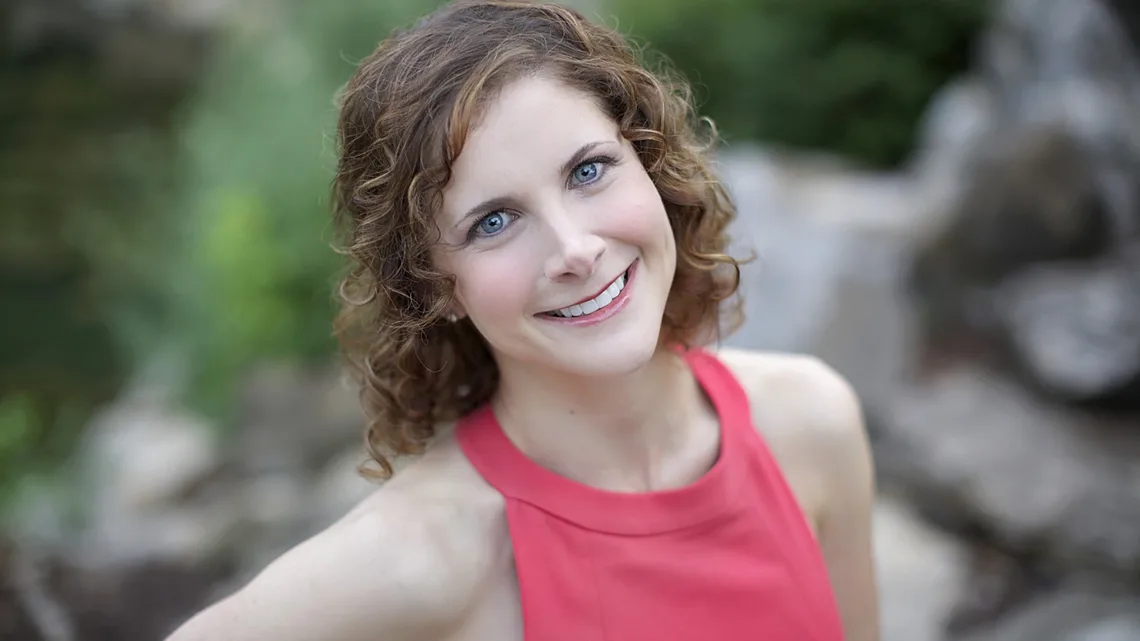 Miriam Parrish Biography: Net Worth, Siblings, Parents, Movies, Husband, Age, Height, TV Shows, Ethnicity