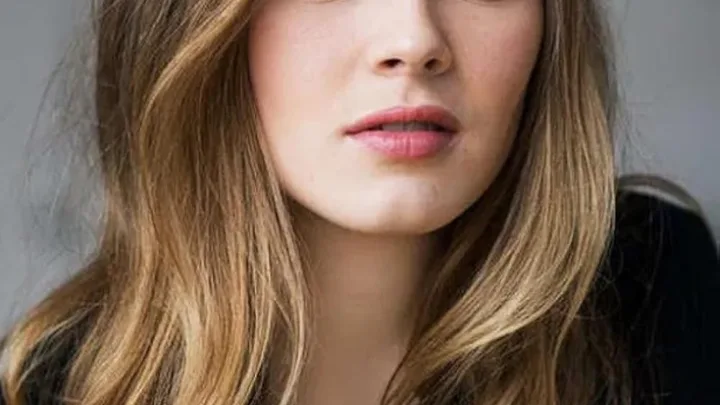 Camille Felton Biography: Age, Height, Net Worth, Boyfriend, Parents, Movies & TV Shows, Awards