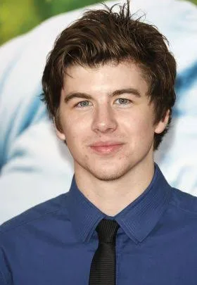 Bubba Lewis Biography: TV Shows, Ethnicity, Age, Height, Net Worth, Parents, Movies, Girlfriend, Awards, TikTok