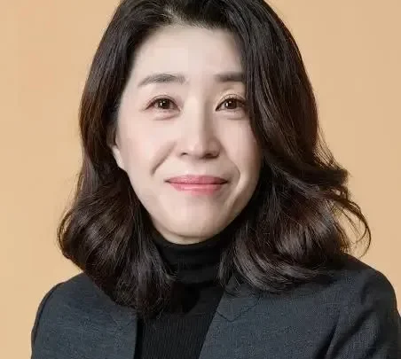 Kim Mi-kyung Biography: Net Worth, Height, Movies, Awards, Age, Husband, Religion
