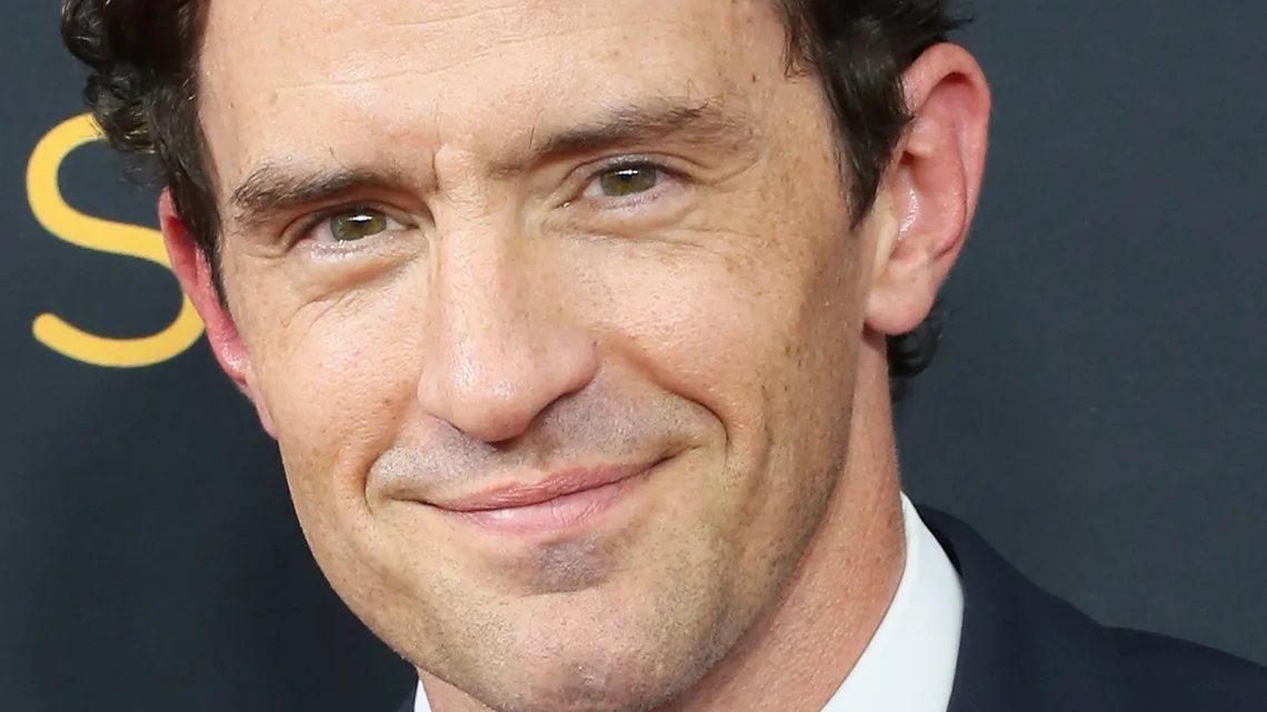 Nathan Darrow Biography: Age, Height, Net Worth, Parents, Movies & TV Shows, Awards, Wife