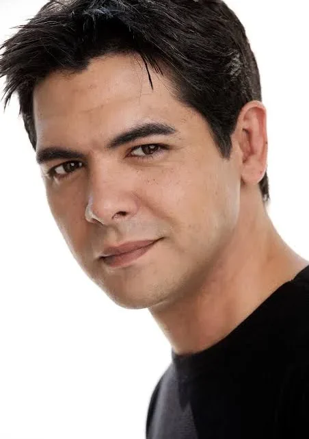 Alexis Cruz Biography: Net Worth, Awards, Wife, Age, Height, Parents, Movies