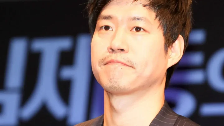 Yoo Joon-sang Biography: Wife, Awards, Ethnicity, Songs, Net Worth, Age, Height, Movies